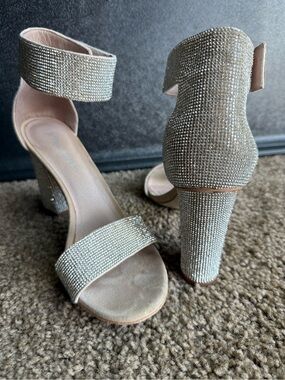 Jeffrey Campbell Lindsay Champagne Heels Women’s Size 8.5